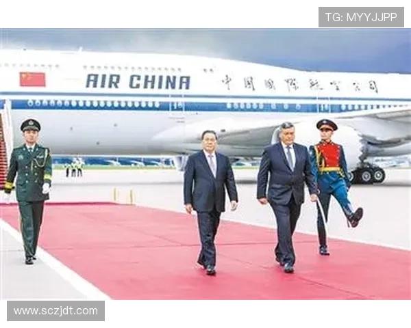 巴尔德启程前往阿布扎比会晤