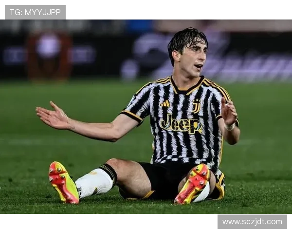 意媒曝尤文欲租安奈西里前锋今夏