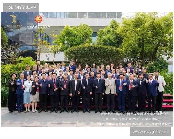 蓝军73岁秘书告别掌二十三载