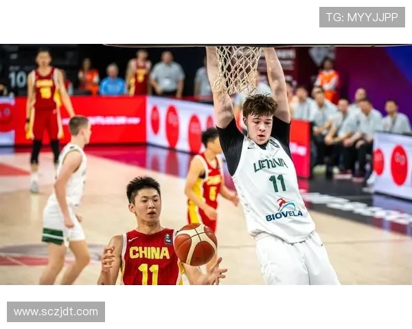 U17男篮大胜委队两将爆发